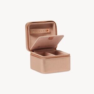 Kendra Scott Small Travel Jewelry Case in Rose Gold